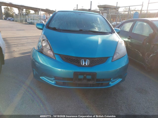 Продажа на аукционе авто 2013 Honda Fit, vin: LUCGE8G52D3008326, номер лота: 40093773