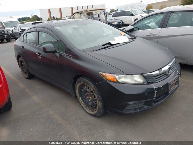 40092578 :رقم المزاد ، 2HGFB2E51CH048094 vin ، 2012 Honda Civic Lx مزاد بيع
