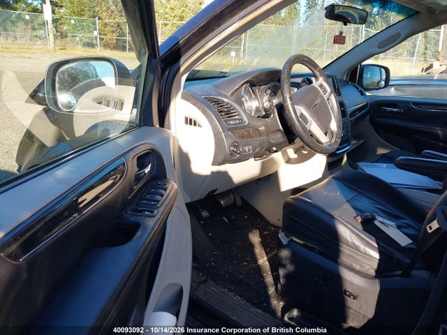 Продаж на аукціоні авто 2015 Chrysler Town & Country Touring L, vin: 2C4RC1CG1FR503497, номер лоту: 40093092