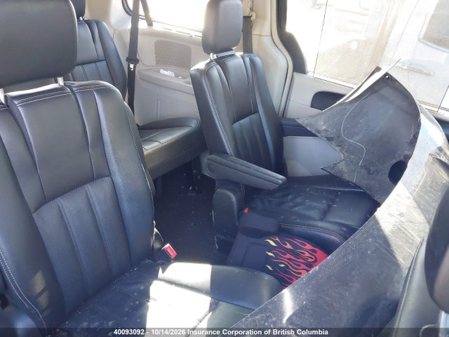 Продаж на аукціоні авто 2015 Chrysler Town & Country Touring L, vin: 2C4RC1CG1FR503497, номер лоту: 40093092