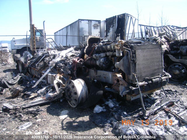 2015 1FUJGLD55FLGE6172 main image