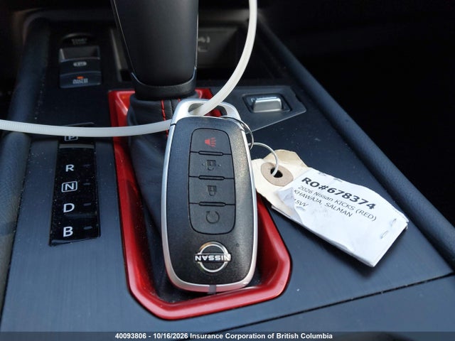 3N8AP6DD5TL385356 Nissan Kicks