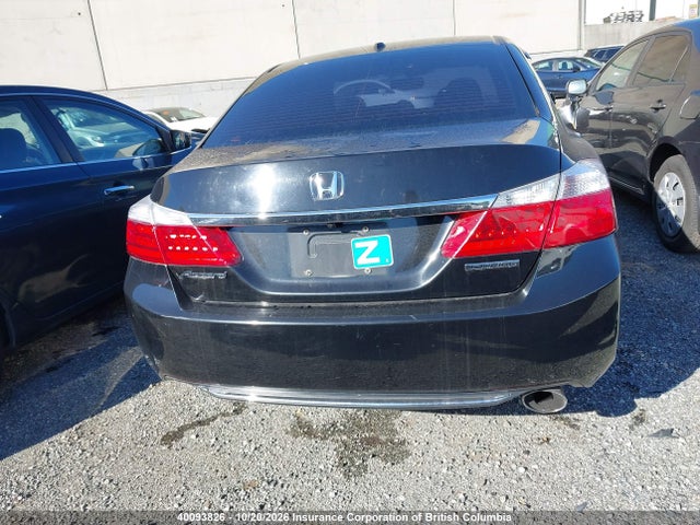 Honda Accord Touring 2015 1HGCR2F9XFA804458 Image 17