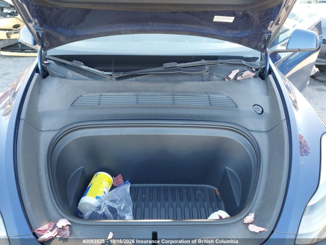 7SAYGAEE4NF547969 Tesla Model Y