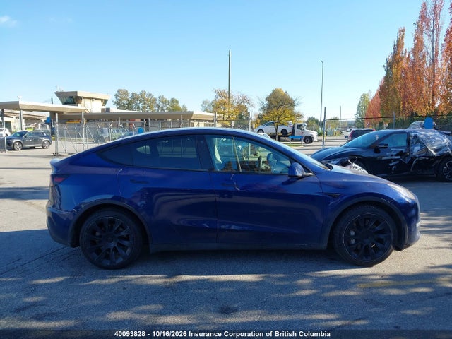 7SAYGAEE4NF547969 Tesla Model Y