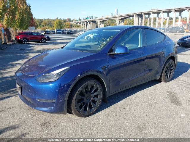 7SAYGAEE4NF547969 Tesla Model Y