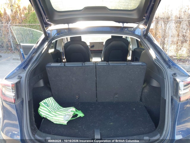 7SAYGAEE4NF547969 Tesla Model Y