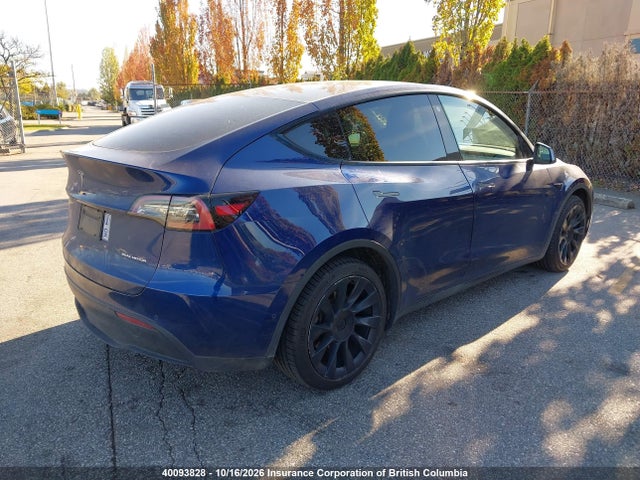7SAYGAEE4NF547969 Tesla Model Y