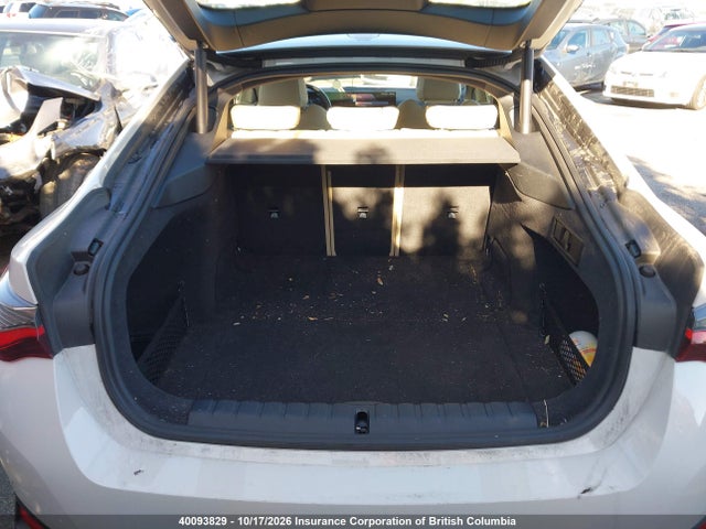 WBY73AW05NFM61071 BMW I4