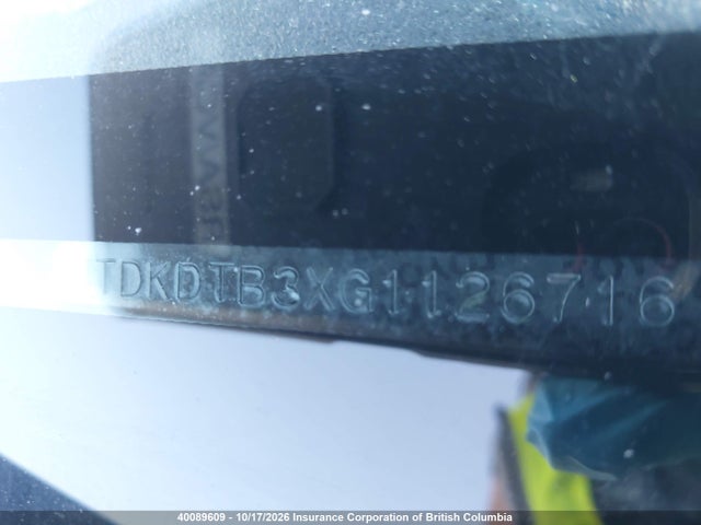 JTDKDTB3XG1126716 Toyota PRIUS C