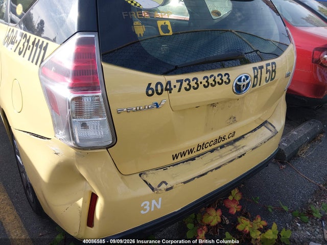Toyota PRIUS V 2017 JTDZN3EU6HJ072641 Image 17