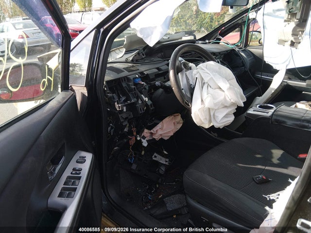 Toyota PRIUS V 2017 JTDZN3EU6HJ072641 Image 21