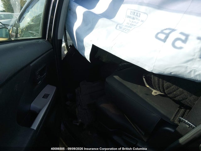 Toyota PRIUS V 2017 JTDZN3EU6HJ072641 Image 22