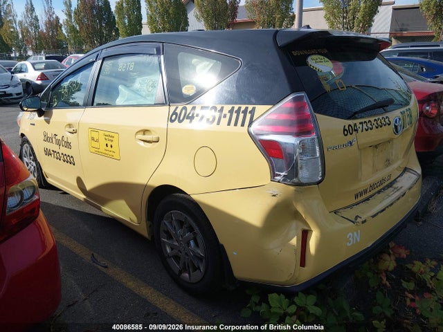 Toyota PRIUS V 2017 JTDZN3EU6HJ072641 Image 3