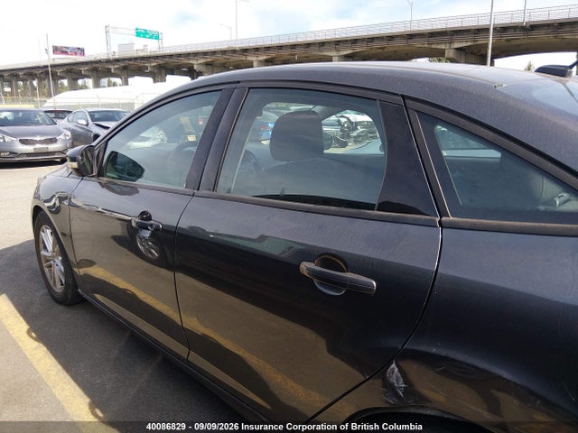 40086829 :رقم المزاد ، 1FADP3F26FL371457 vin ، 2015 Ford Focus Se مزاد بيع