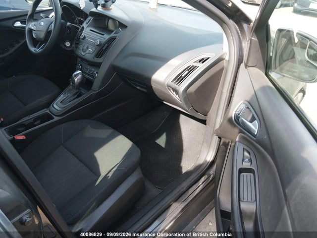 40086829 :رقم المزاد ، 1FADP3F26FL371457 vin ، 2015 Ford Focus Se مزاد بيع