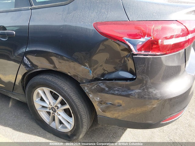 40086829 :رقم المزاد ، 1FADP3F26FL371457 vin ، 2015 Ford Focus Se مزاد بيع