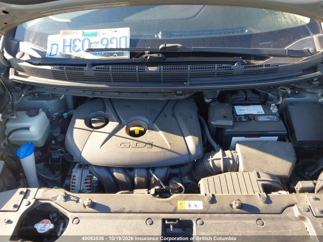 KNAHT8A36G7132017 KIA Rondo