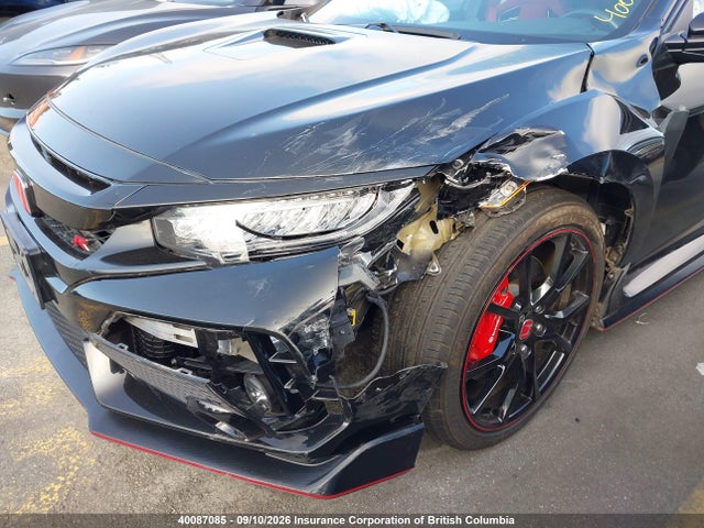 Продажа на аукционе авто 2018 Honda Civic Type-r, vin: SHHFK8G3XJU300357, номер лота: 40087085