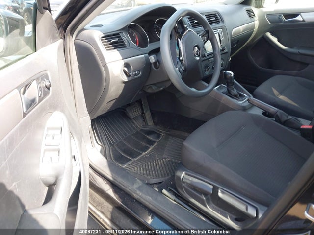 3VW2B7AJ1HM406295 Volkswagen JETTA S