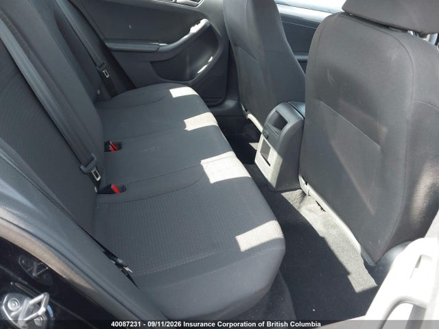 3VW2B7AJ1HM406295 Volkswagen JETTA S