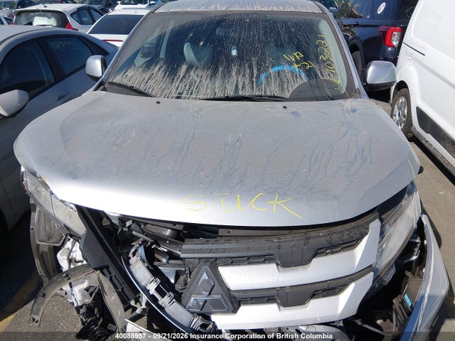 JA4AHUAU4TU603675 Mitsubishi RVR ES