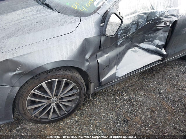 3VWL17AJ5HM337201 Volkswagen Jetta Sel/sel Premium