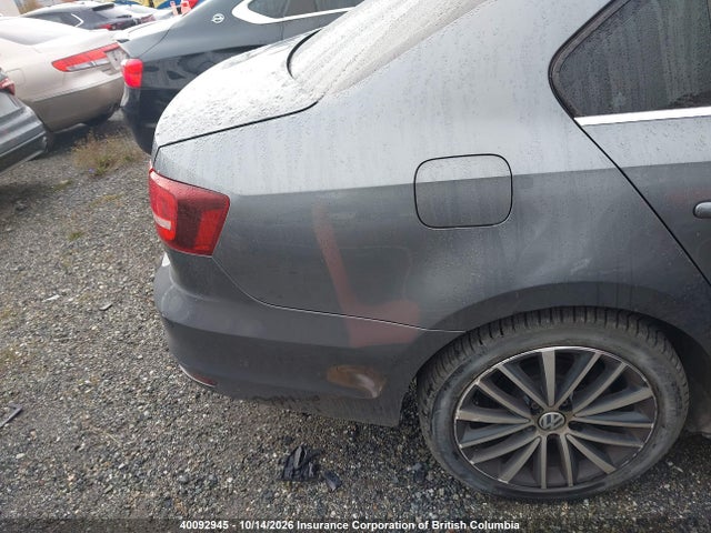 3VWL17AJ5HM337201 Volkswagen Jetta Sel/sel Premium