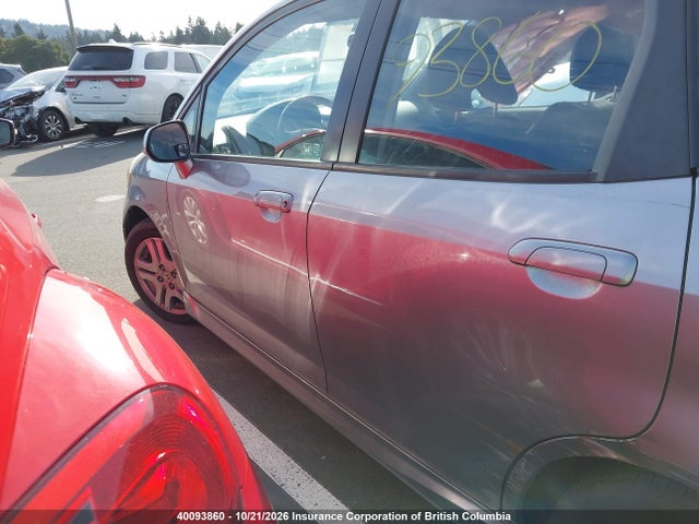 Продажа на аукционе авто 2008 Honda Fit, vin: JHMGD38638S806989, номер лота: 40093860