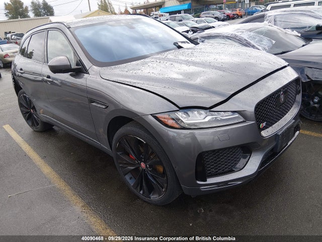 Продаж на аукціоні авто 2017 Jaguar F-pace S, vin: SADCM2BV0HA065303, номер лоту: 40090468