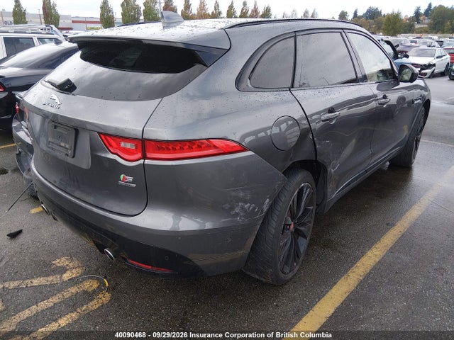Продаж на аукціоні авто 2017 Jaguar F-pace S, vin: SADCM2BV0HA065303, номер лоту: 40090468