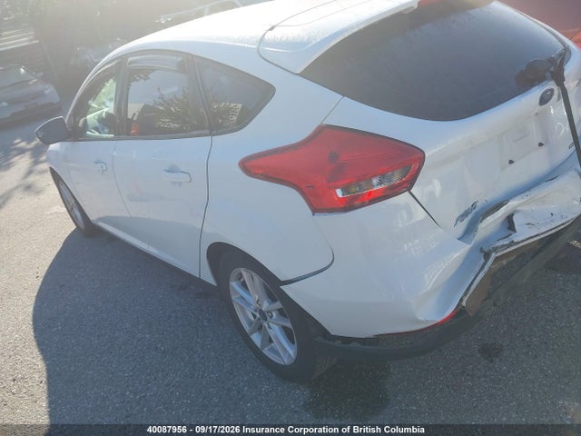 40087956 :رقم المزاد ، 1FADP3K28GL353646 vin ، 2016 Ford Focus Se مزاد بيع