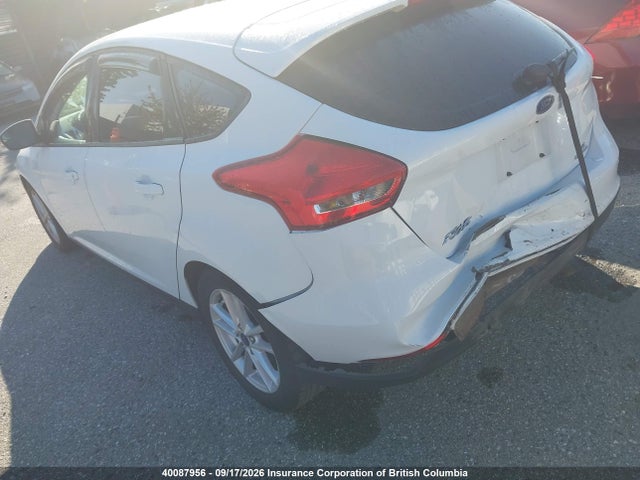 40087956 :رقم المزاد ، 1FADP3K28GL353646 vin ، 2016 Ford Focus Se مزاد بيع