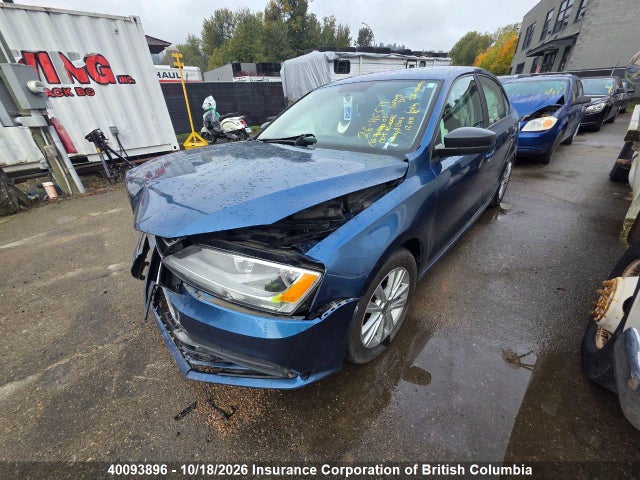 40093896 :رقم المزاد ، 3VW1K7AJ8FM277741 vin ، 2015 Volkswagen Jetta مزاد بيع