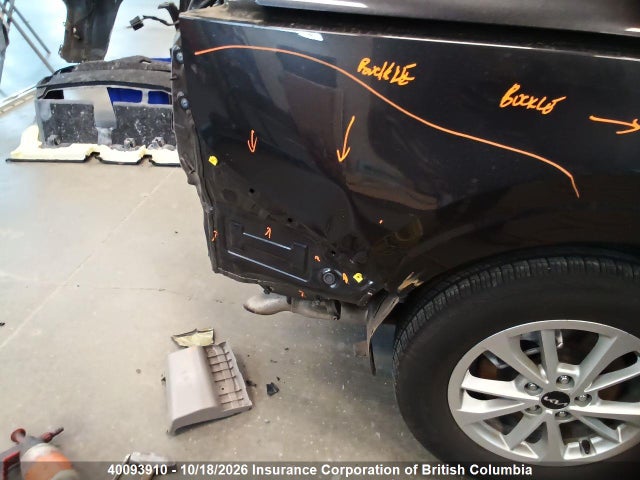 KIA Carnival Lx/lx+ 2024 KNDNB5H3XR6310940 Image 21