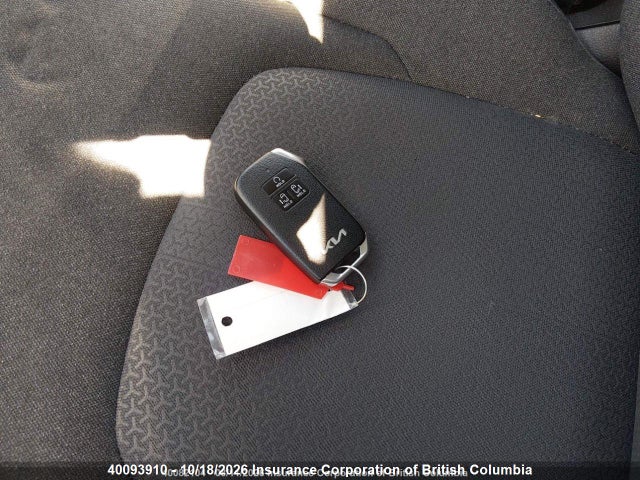 KIA Carnival Lx/lx+ 2024 KNDNB5H3XR6310940 Image 8