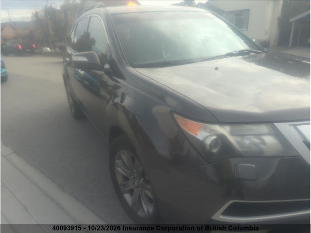 40093915 :رقم المزاد ، 2HNYD2H71BH001932 vin ، 2011 Acura Mdx مزاد بيع