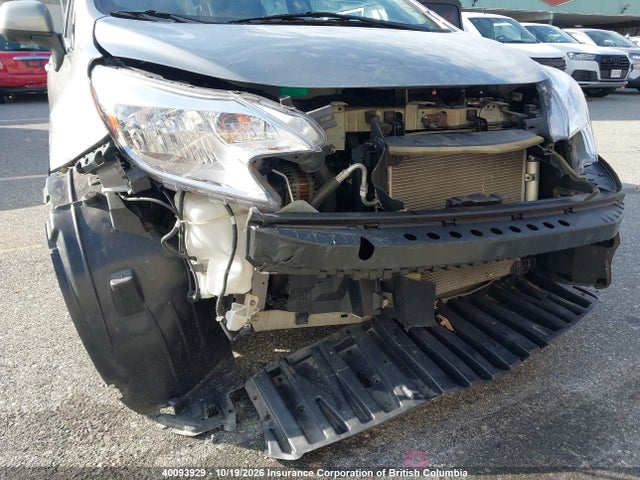3N1CE2CP6EL387363 Nissan Versa