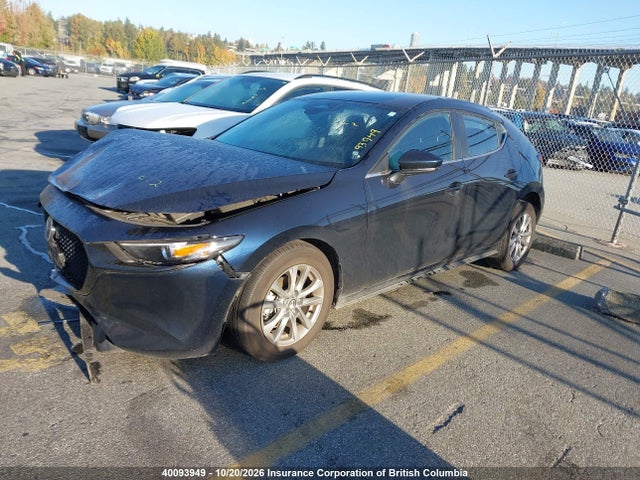 Mazda 3 Preferred 2025 JM1BPALM6S1765686 Image 2