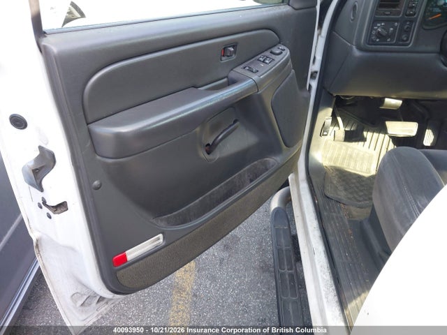 Aukcja sprzedaży 2005 Chevrolet Silverado K1500, vin: 1GCEK19V75E315649, numer aukcji: 40093950