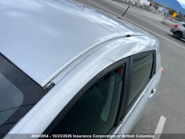 40093954 :رقم المزاد ، 2T1KU4EE6DC969175 vin ، 2013 Toyota Matrix مزاد بيع