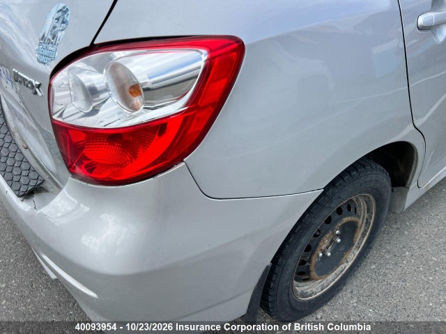 40093954 :رقم المزاد ، 2T1KU4EE6DC969175 vin ، 2013 Toyota Matrix مزاد بيع