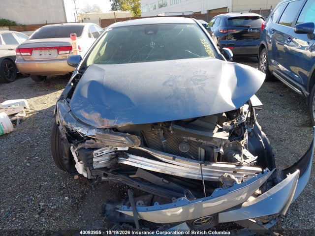 5YFBPMBE2MP244832 Toyota COROLLA LE