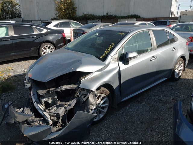 5YFBPMBE2MP244832 Toyota COROLLA LE