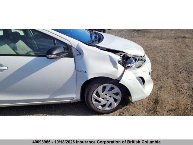JTDKDTB36F1102914 Toyota Prius
