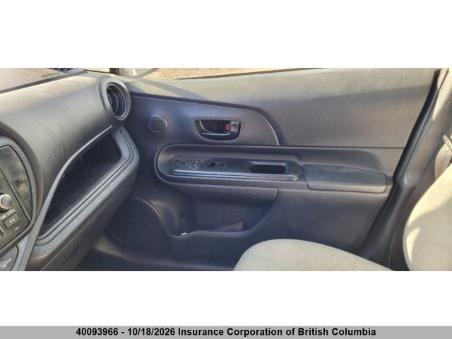 JTDKDTB36F1102914 Toyota Prius