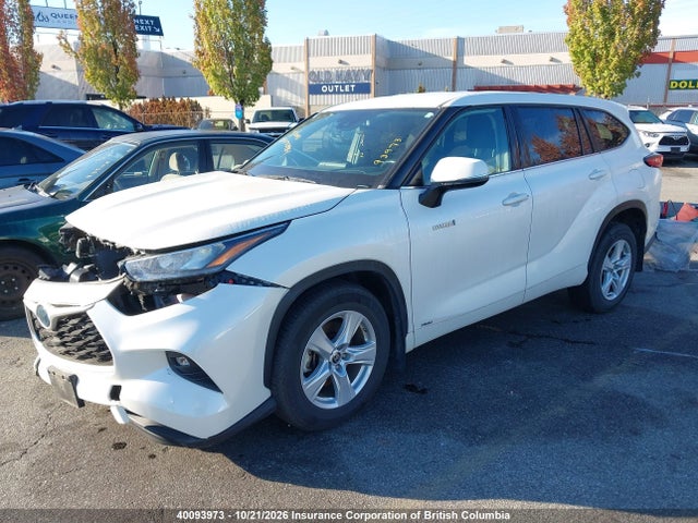 Toyota Highlander Hybrid Le 2021 5TDBBRCH4MS516616 Image 2