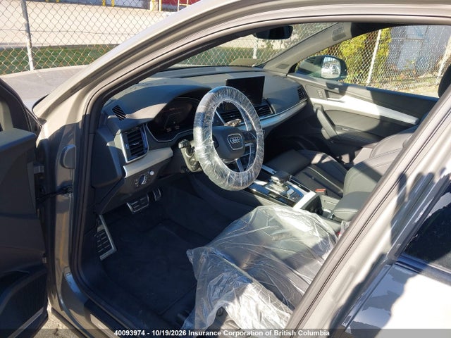 Audi Q5 2024 WA1FAAFY4R2097340 Image 21