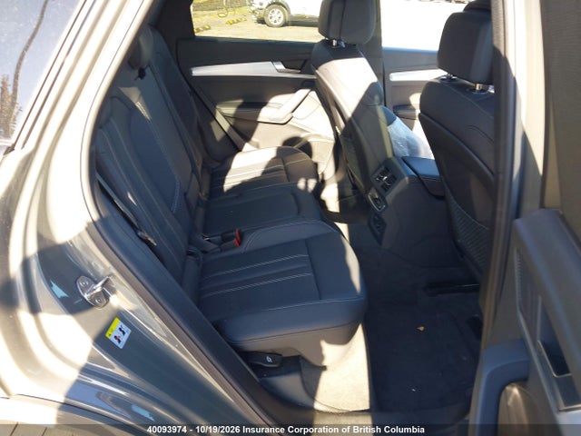 Audi Q5 2024 WA1FAAFY4R2097340 Image 8