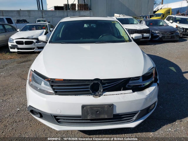 40094012 :رقم المزاد ، 3VWLX7AJ7DM418161 vin ، 2013 Volkswagen Jetta مزاد بيع